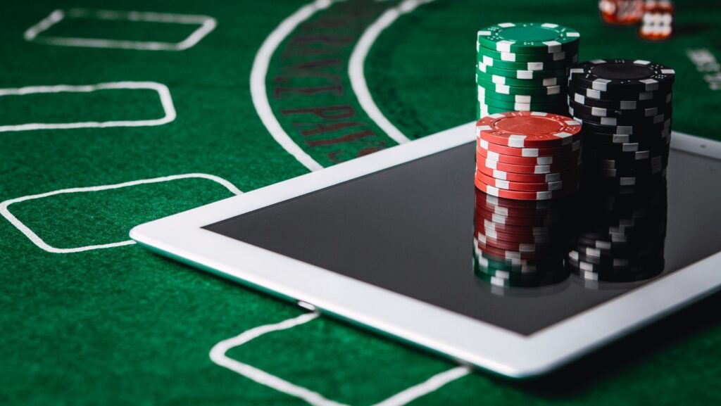 7 Online Casino Tips Everyone Can Use