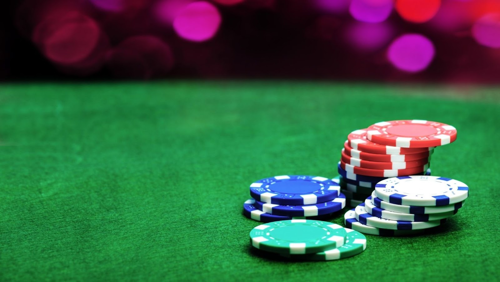 Land-Based Against Online Casinos: Which One to Pick