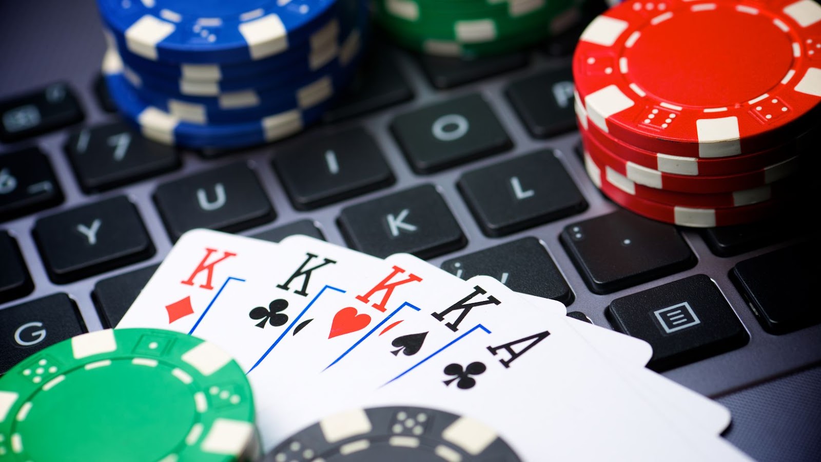 Casinos and Gaming in Australia: The Success of Online Casino Among Other Entertainments