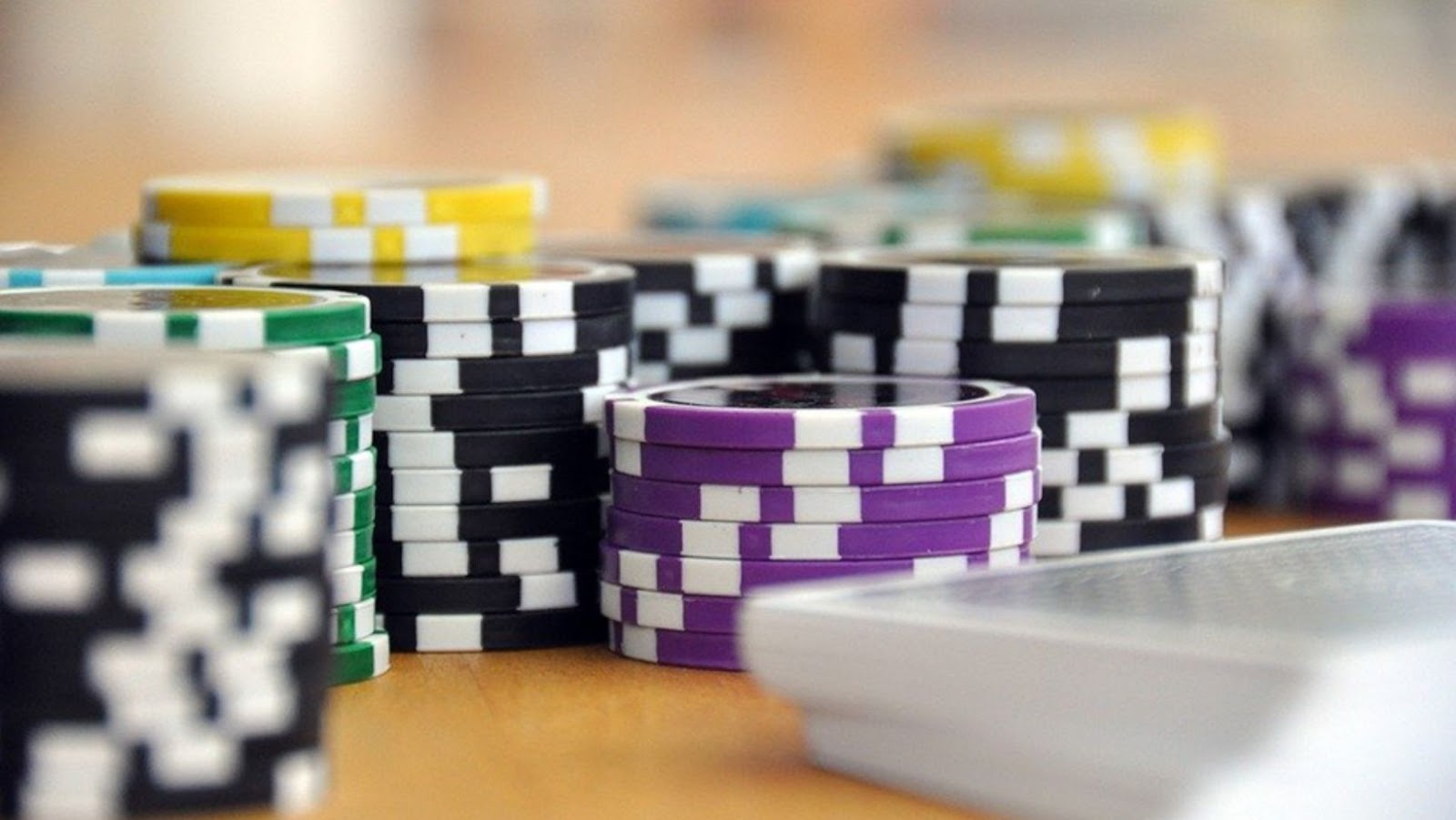 The Rise in Popularity of Online Casinos: 3 Main Reasons