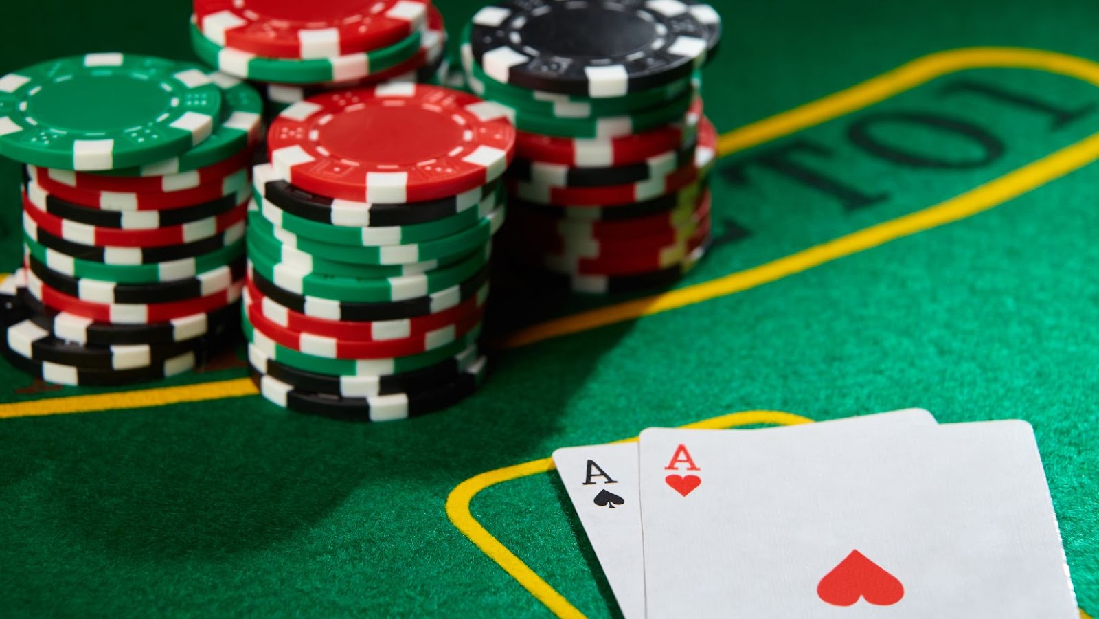 Essential Tips to Remember When Playing Any Online Casino Game