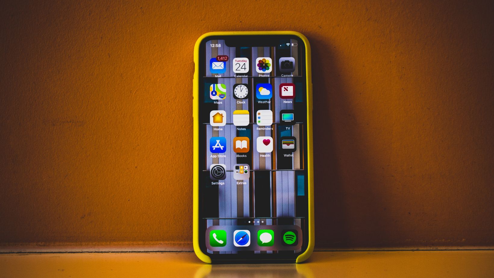 How To Restart Your Iphone Xr Without a Screen