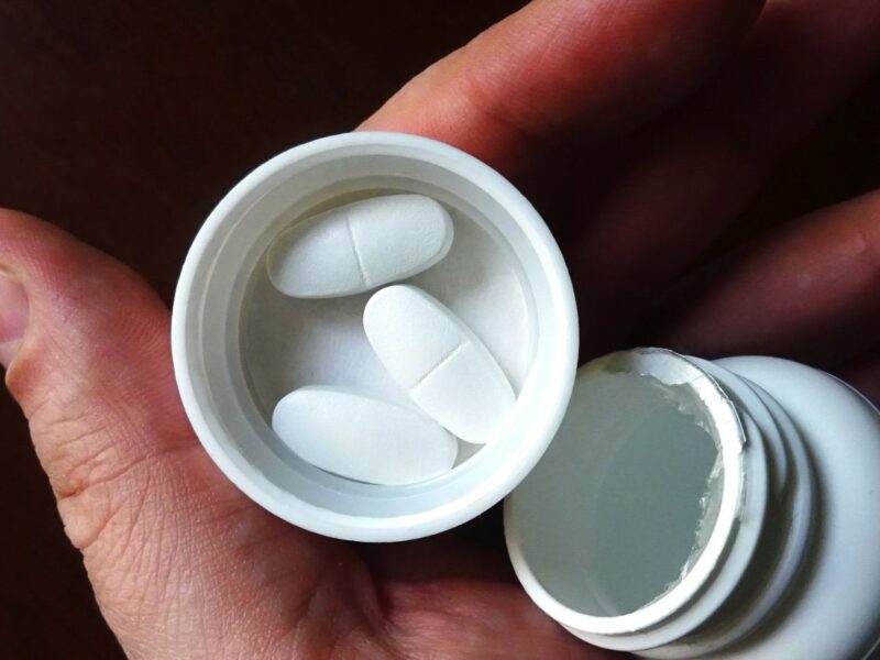 IP 109 White Oval Pill