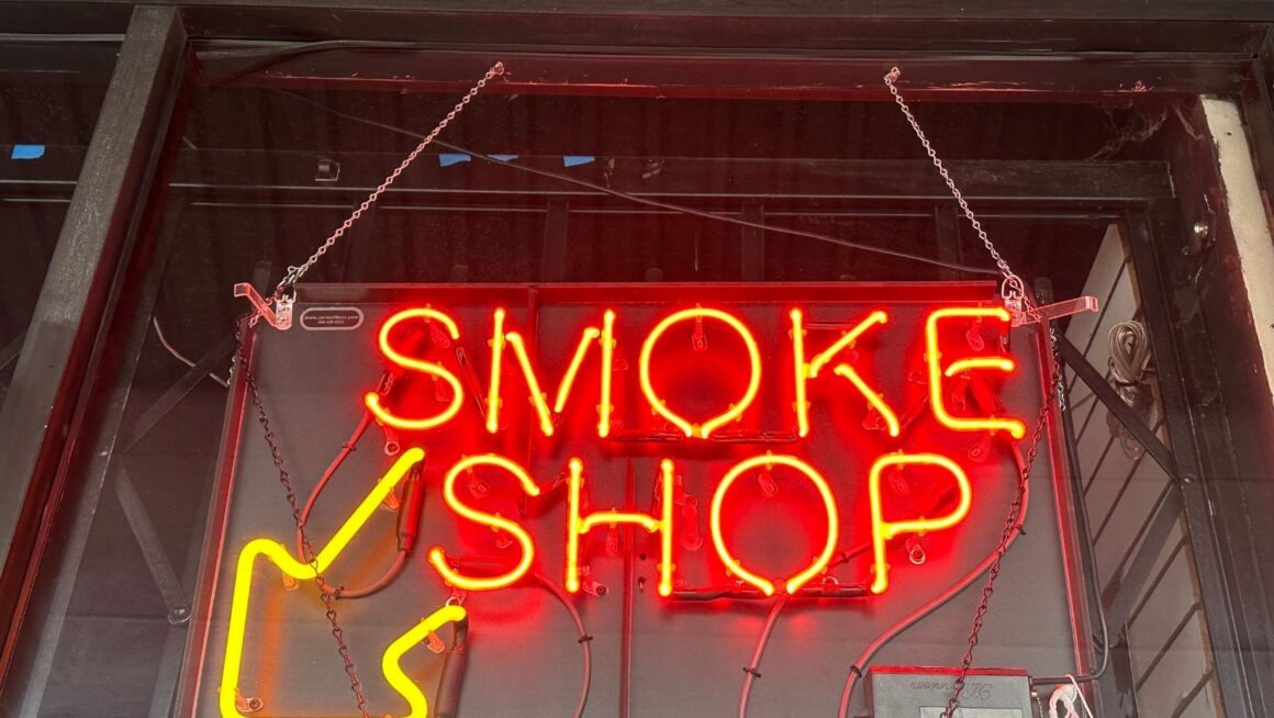 ricky morty’s smoke shop the bronx, new york photos