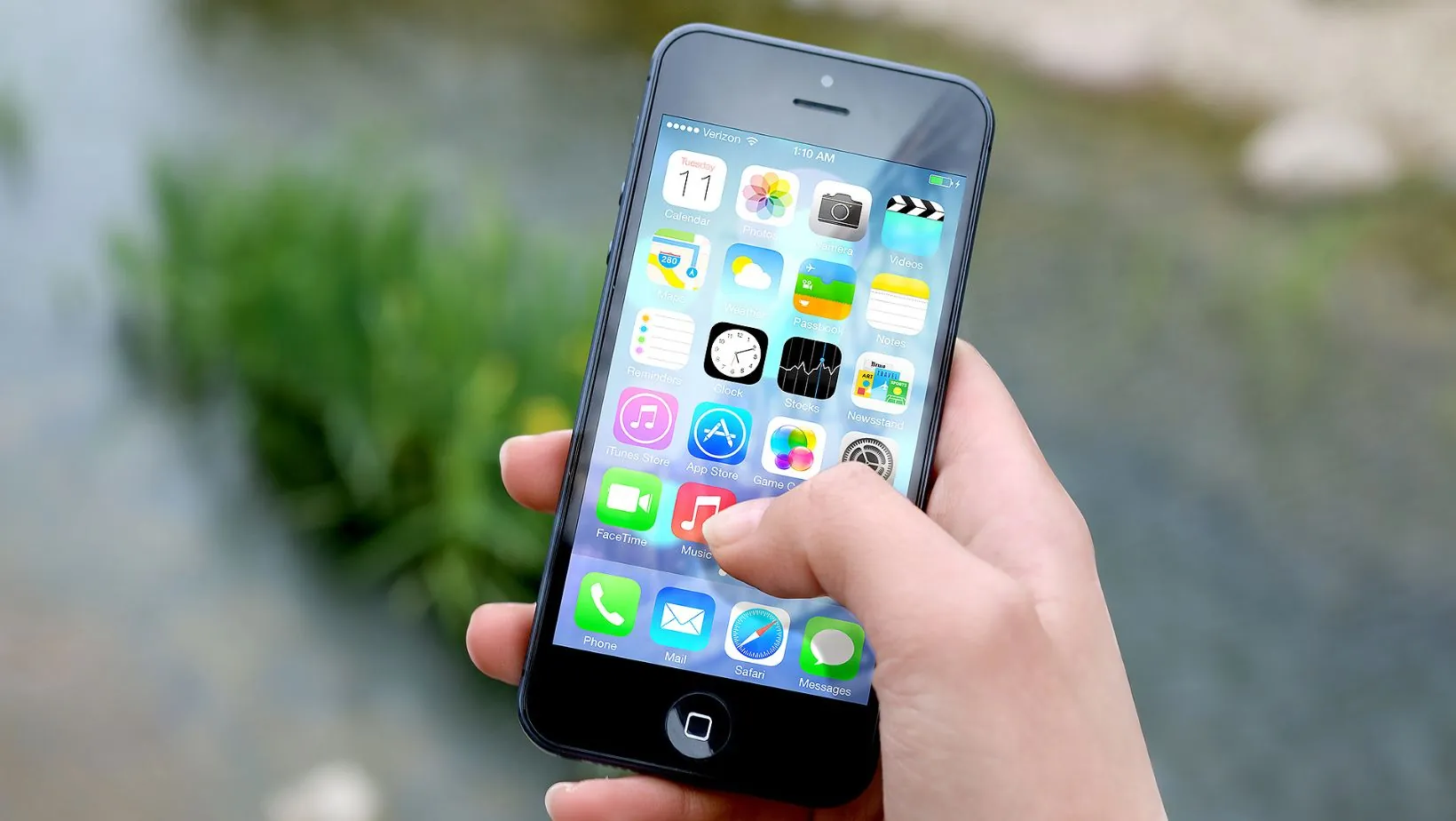 How To Track Someone's iPhone Location History Easily