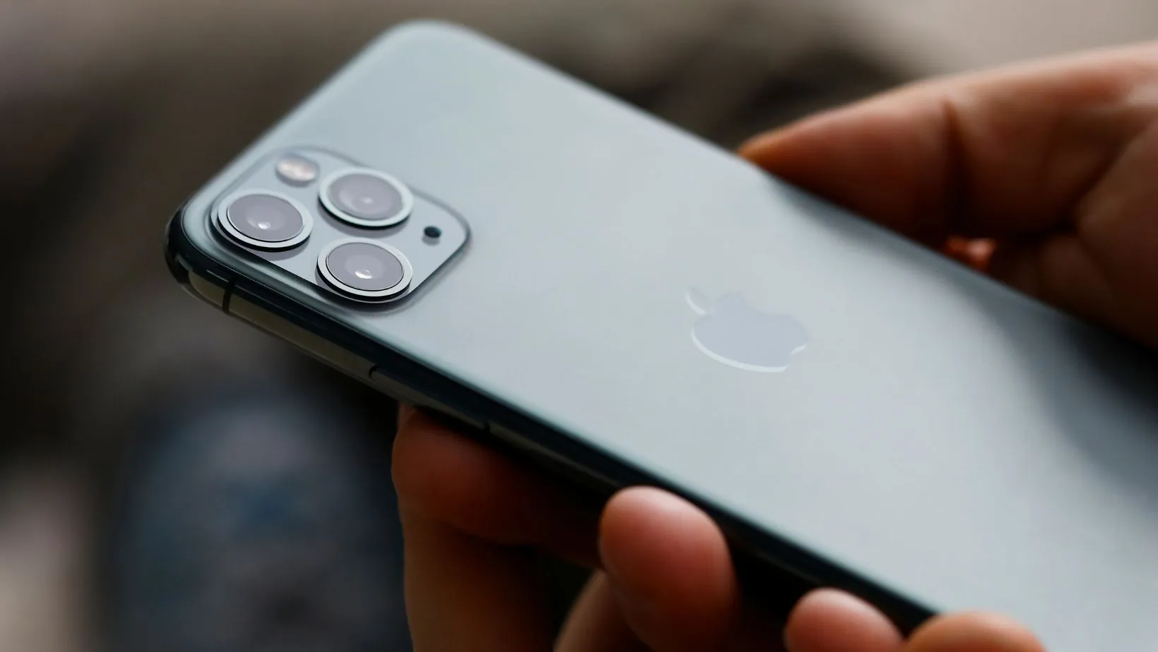 How to View Your Mail Password on iPhone?