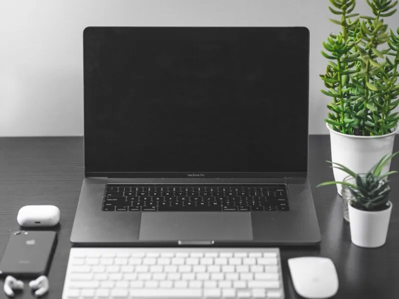 How To Get Minecraft Java Edition for Free on Your Macbook Air