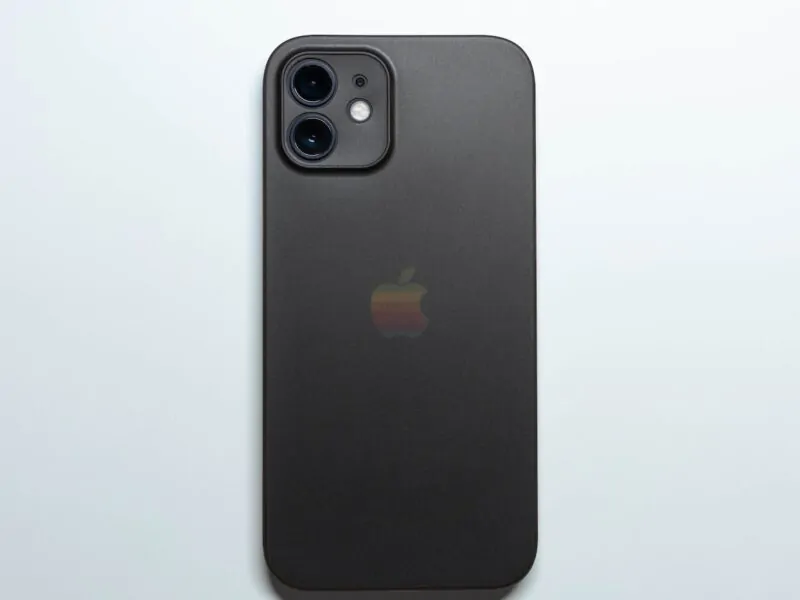 Quick Answer: How to Get Live Wallpapers on iPhone XR