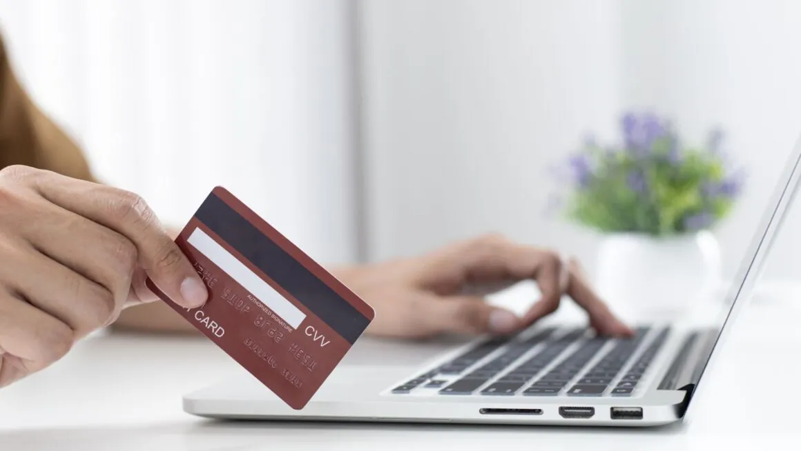 write down three key takeaways from the history of credit in america segment.