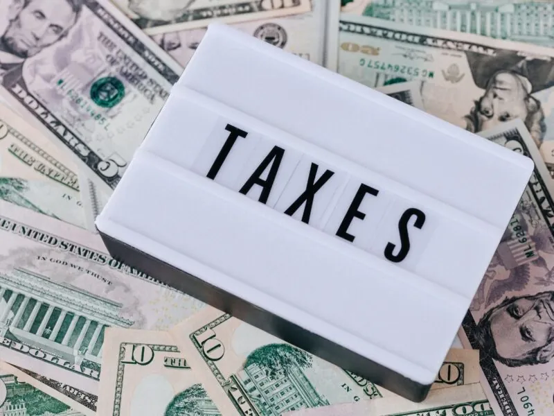 why is it useful to have your bank account and routing numbers when using tax preparation software?