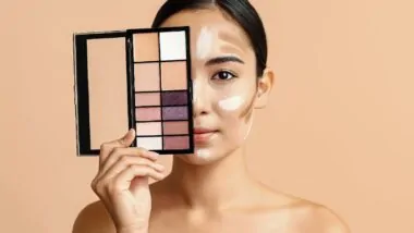 when applying makeup, contouring with light colors will have what effect on the face?